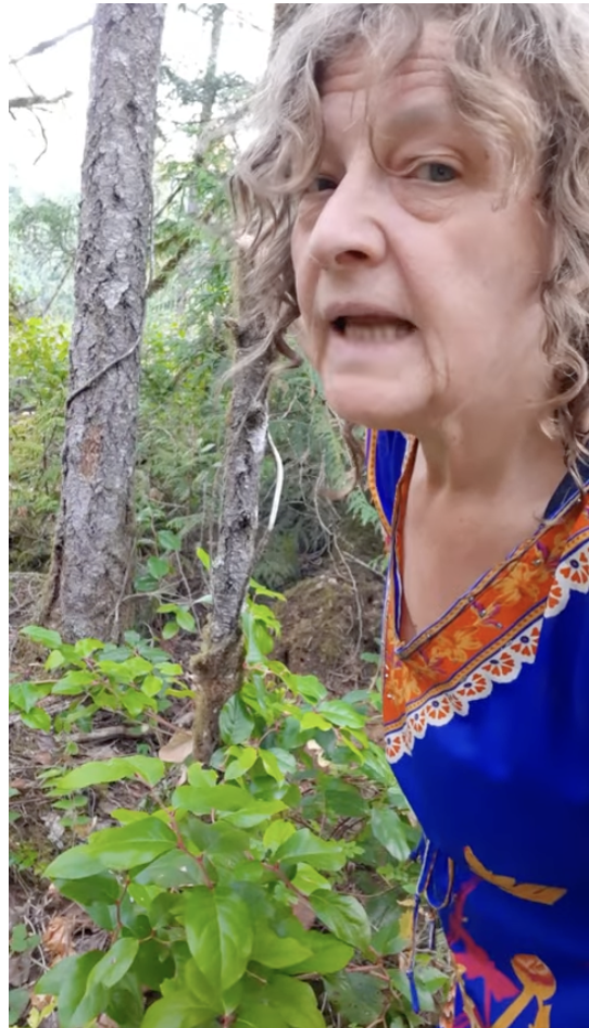 Dr. Alison Amazed vocalizing in the forest